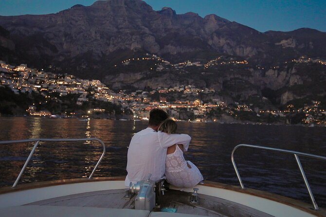 1.5-Hour Amalfi Sunset Cruise – Private Tour with Prosecco - Prosecco and snacks on the water, plus what you’re actually paying for