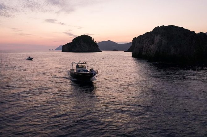 1.5-Hour Amalfi Sunset Cruise – Private Tour with Prosecco - Li Galli instead of the fjord: when the route changes