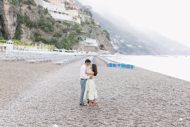 1 Hour Private Photoshoot in Positano - Positano portraits, stairs, and that sea-column moment