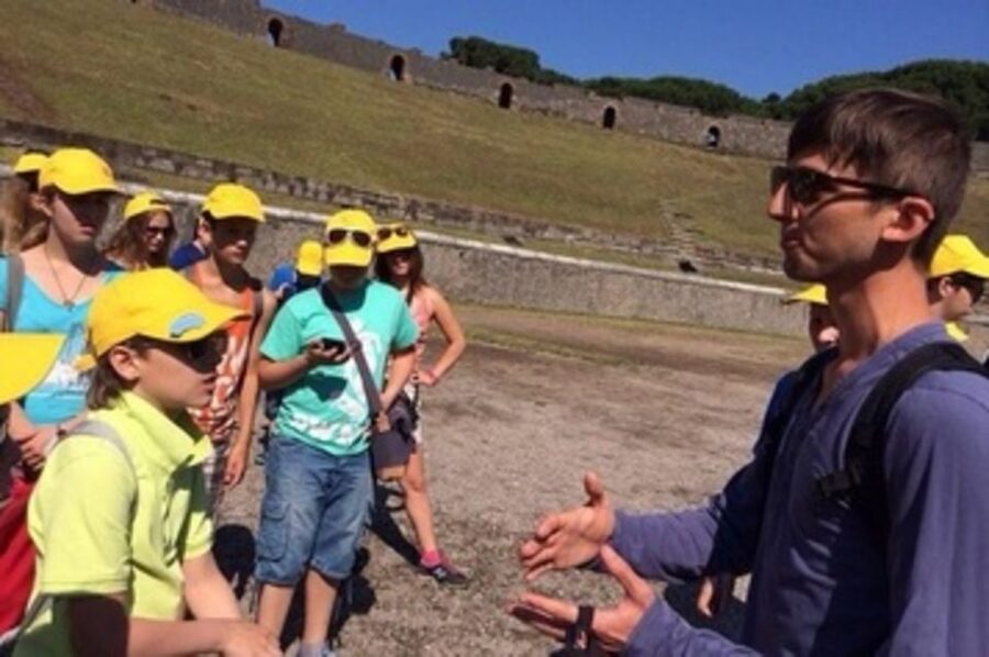 2-Hour Pompeii Child-Friendly Tour - Getting oriented at Porta Marina Superiore (and why it matters)