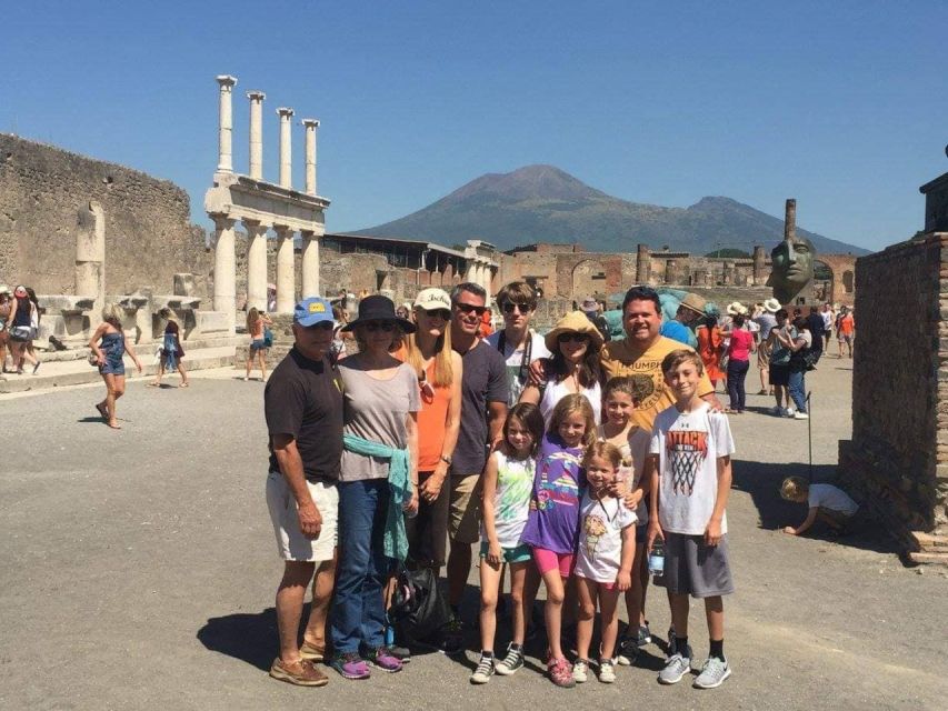 2-Hour Pompeii Child-Friendly Tour - Stop 2, Porta Marina: the entry point into ancient Pompeii life