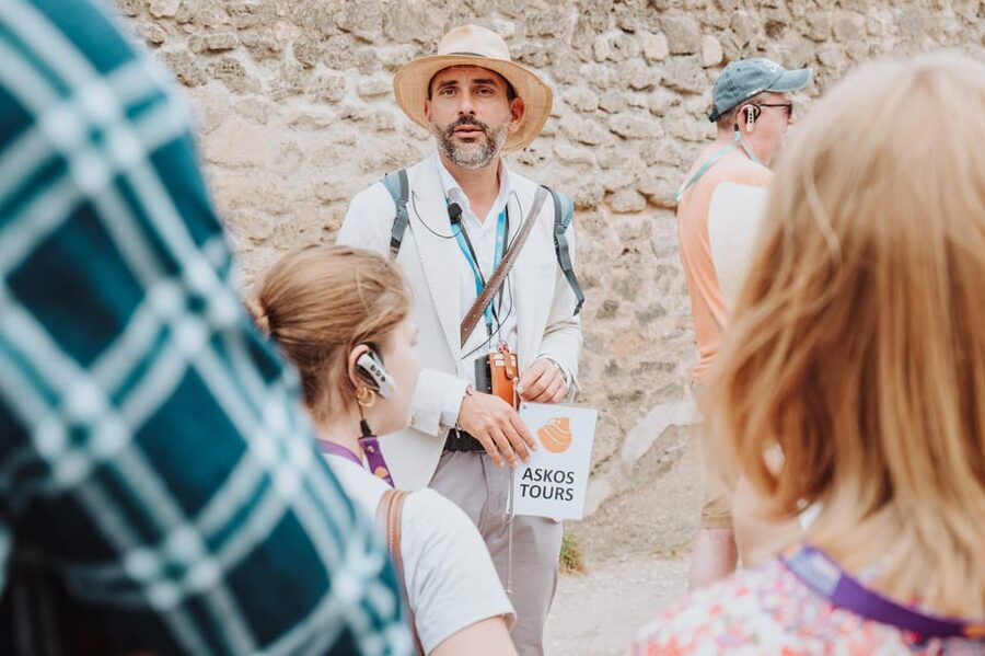 2-Hour Pompeii Child-Friendly Tour - Temple of Apollo: quick wonder, then learning