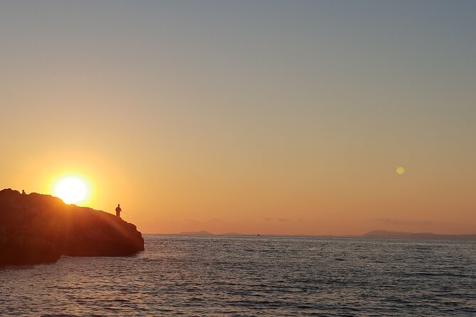 2-Hour Sorrento Coast Sunset Cruise with Dinner Experience - Key things you should know before you go