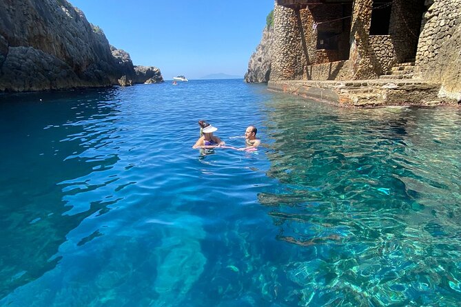 3-hour private boat tour of the island of Capri - White Grotta: The Cave Where Sea Light Turns White