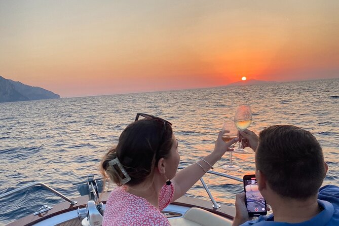 3-Hour Private Sunset Boat Tour in Sorrento - Why this 3-hour private sunset cruise works so well from Sorrento