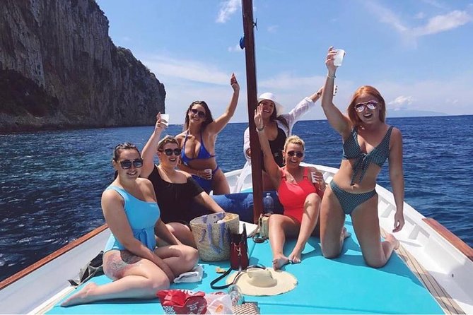 3 Hours Private Tour of Capri Island - Getting on Board at Bar Il Gabbiano and Departing From Marina Grande