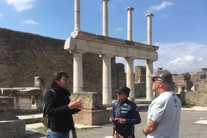 3-Hours Private Walking Tour in Pompeii with an Archaeologist - Pompeii Archaeological Park: the 3-hour route you’ll actually remember