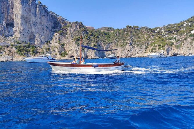 4 Hour Private Boat Tour of Capri - Key highlights