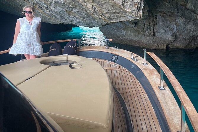 All-Inclusive Capri Boat Tour with City Visit from Positano - Malaparte Villa, Villa Jovis cliff views, and Capri’s dramatic edges