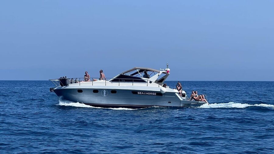 Amalfi: Amalfi Coast and Positano Sunset Cruise with Drinks - What I’d pack so the trip stays fun, not fussy