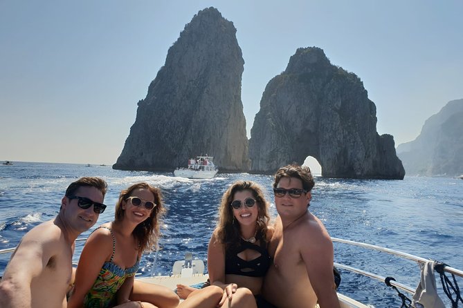 Amalfi Coast Boat Rental - Why a private Amalfi boat beats the land day