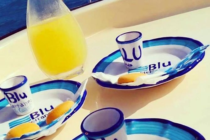 Amalfi Coast Boat tour Small Group - What’s Included Aboard: Prosecco, Limoncello, Snacks, and a Bathroom