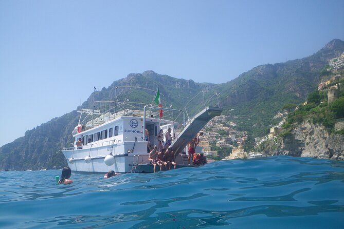 Amalfi Coast by boat with aperitif, lunch and sea breaks - Why this Salerno-to-Amalfi boat day works