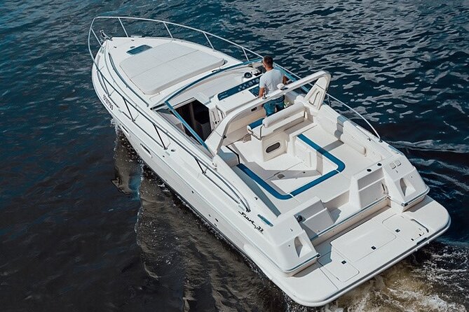 Amalfi Coast, Capri & Li Galli Islands BOAT EXCURSION - Boarding briefing and the coast approach: how you’ll spend your first hour