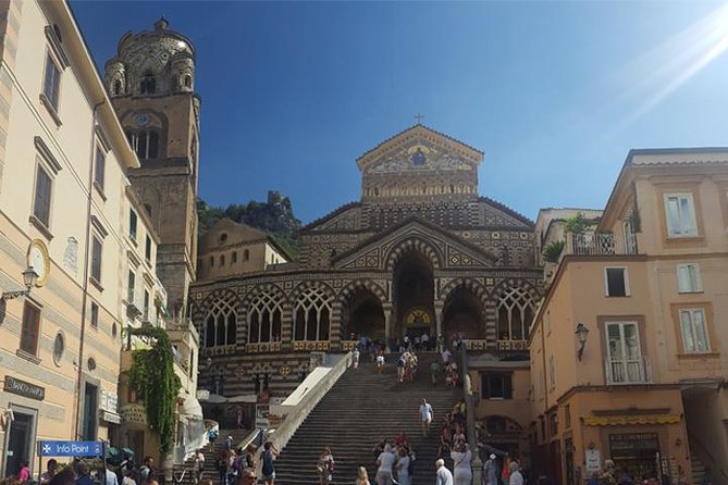 Amalfi Coast Day Tour from Sorrento with Light Lunch and Wine - The Pace: Why This Tour Works Even When Roads Are Packed