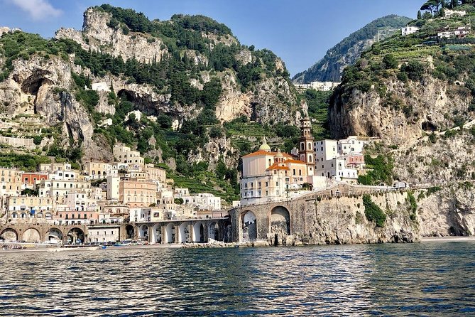Amalfi Coast Drive Exclusive With Positano Visit from Sorrento - Leaving Sorrento at 8:00 a.m. keeps the coast on your side