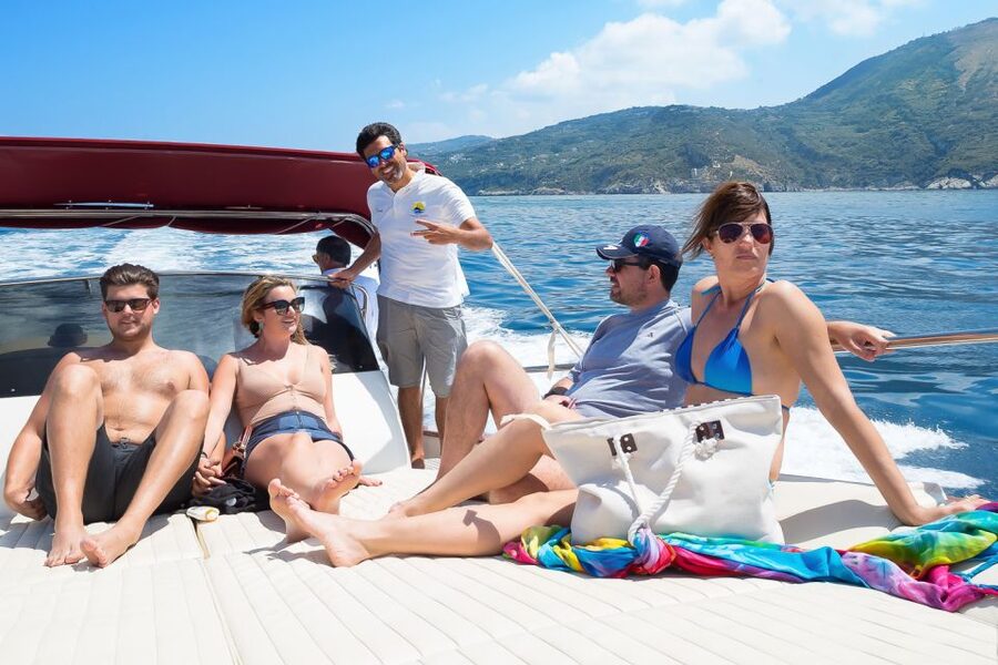 Amalfi Coast: Full-Day Cruise from Sorrento - Pickup from Sorrento to the dock: the part you should not ignore