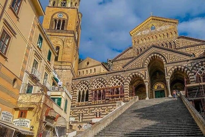 Amalfi Coast Half-Day Tour from Sorrento - Lunch and limoncello planning: how to eat well after the two towns