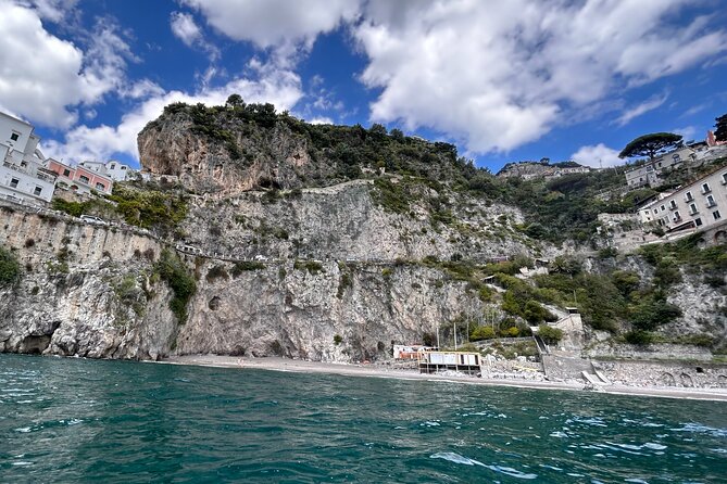Amalfi Coast : Kayak-Snorkeling tour Pandora Cave & Hidden beach - Meet the Guides: Friendly, Local, and On-Task