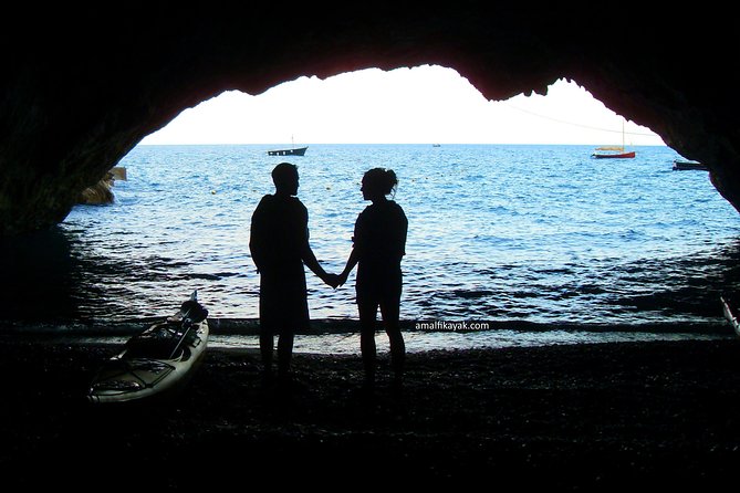 Amalfi Coast Kayak Tour: Explore Caves, Arches & Hidden Beaches - What to bring and how to avoid the common mistakes