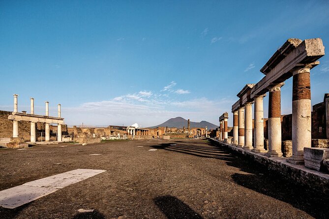 Amalfi Coast: Pompeii Small Group with Skip the Line Tickets - What you actually see in Pompeii (and what to expect from the route)