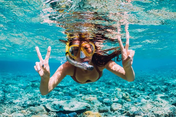 Amalfi Coast & Positano: Boat Tour with Snorkeling & Drinks - Praiano’s Africana Grotto: that intense blue light effect