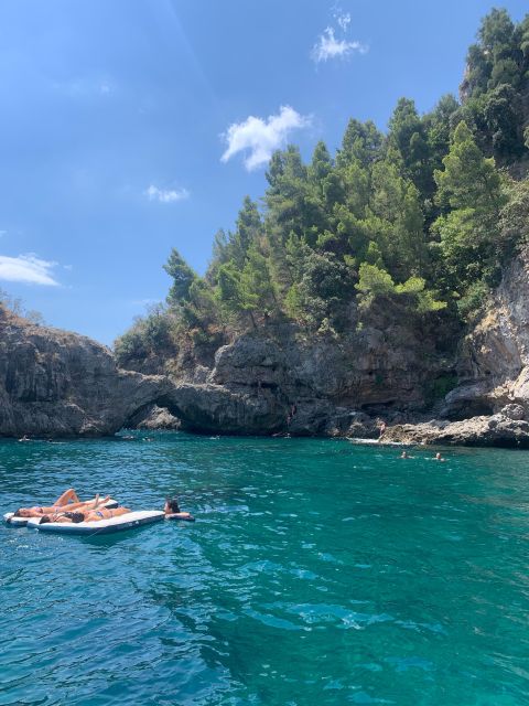 Amalfi coast: Rent boats in Salerno without license - Positano from your boat: sea views and easy beach time