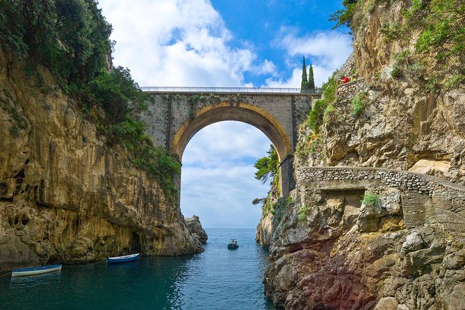 Amalfi Coast Self-Drive Boat Rental - Fuel, moorings, and the costs people forget to budget