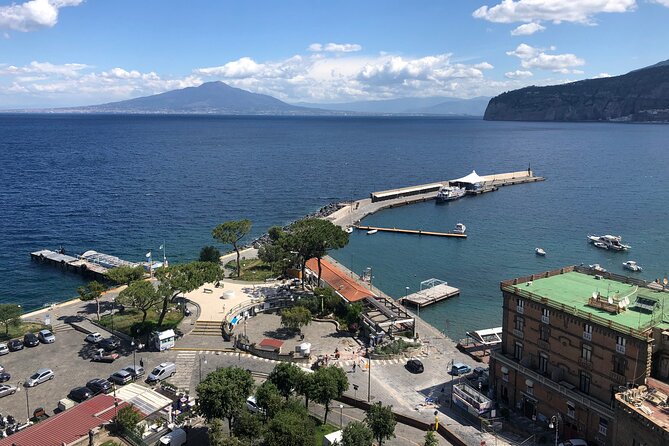 Amalfi Coast Shared Small Group Tour from Sorrento - Meeting in Sorrento at Fauno Bar, then heading out early