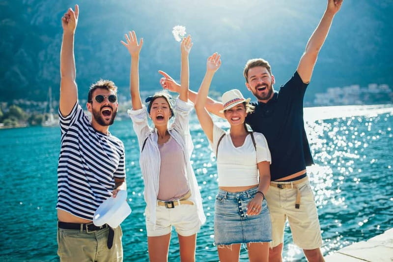 Amalfi Coast Shared Sunset Cruise: Swim, Drinks & Views - Crew vibe and how to make the day run smoothly