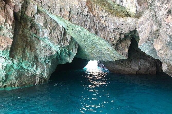 Amalfi Coast Sharing boat tour from Sorrento - Shared Yacht, Big Views: The rhythm of the day