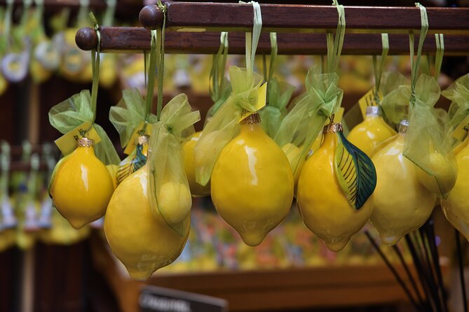 Amalfi Coast Sightseeing Bus Tour from Pompeii - Stop 3: Ravello for 30 Minutes of Scenic Quiet