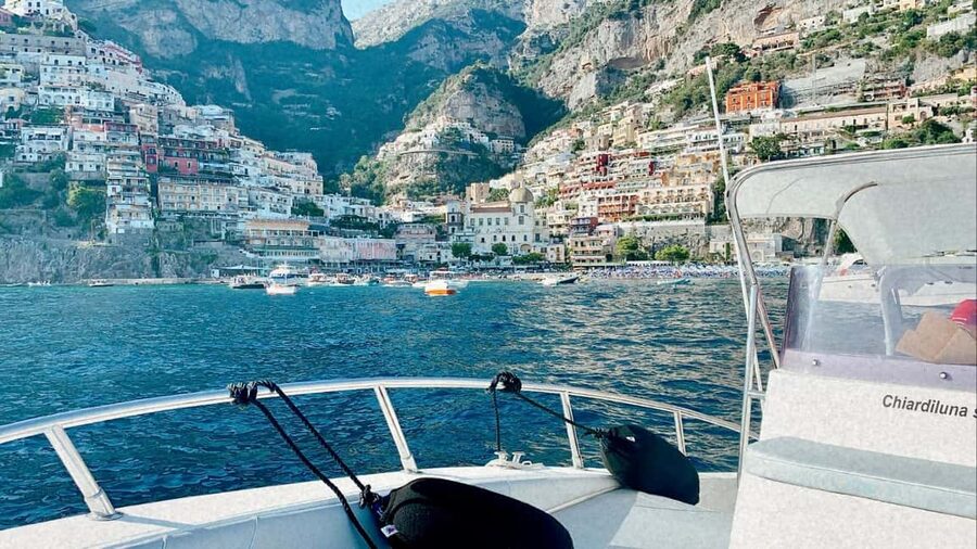Amalfi coast small-group boat tour w/ drinks & sandwich - Amalfi Free Time: Shopping Streets and Sea-Level Views