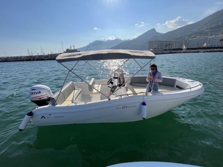 Amalfi coast tour with skipper from Salerno to Positano - Capo d’Orso: a quick coastal “wow” before the bigger stops