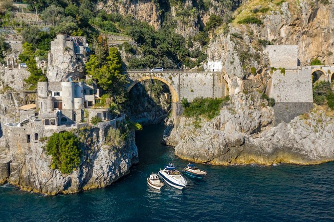 Amalfi coast treasures: Positano and Amalfi Day Cruise - Why this private Amalfi Coast cruise is smarter than ferry hopping