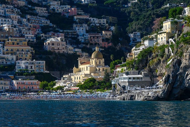 Amalfi coast treasures: Positano and Amalfi Day Cruise - On-board comfort: what you really get, not what you hope for