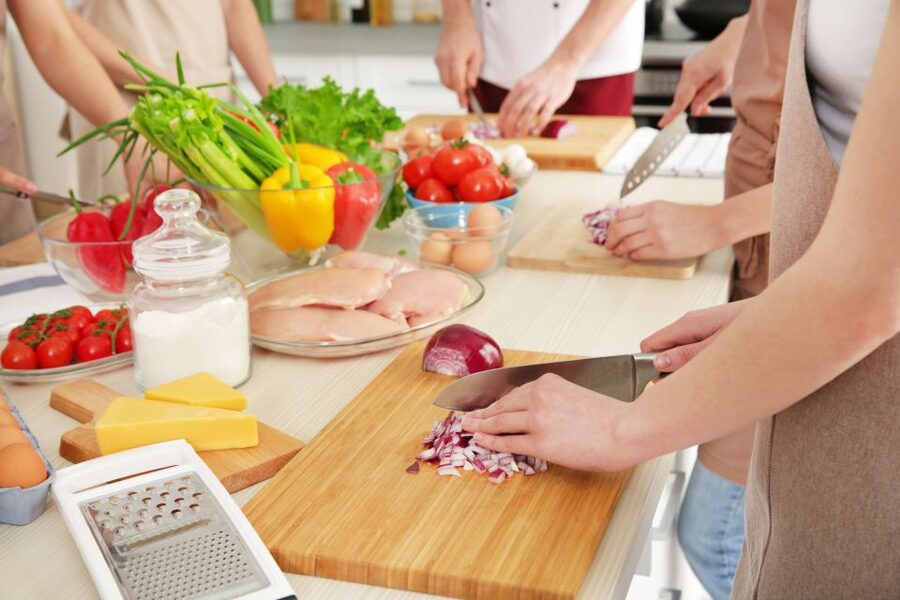 Amalfi: Cooking Class and Farmhouse Visit With Meal - Picking vegetables and herbs like you mean it