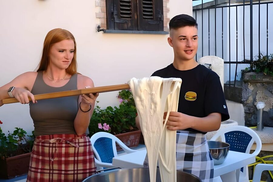 Amalfi: Learn how to make pasta, mozzarella and tiramisù! - The Wine of the Castle: Organic Tasting That Fits the Meal