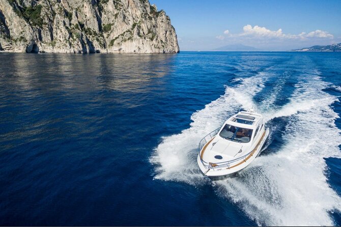 Amalfi Private Boat Tour from Sorrento or Positano Yacht Klase 50 - Drinks and Snacks: Small Things That Make the Day Feel Special