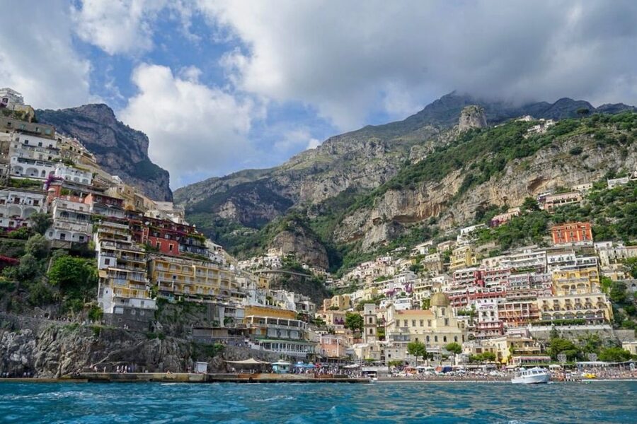 Amalfi: Private Full-Day Boat Excursion on the Amalfi Coast - Praiano to Positano: village time without the stress