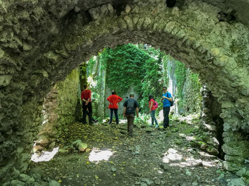 Amalfi: Private Valley of the Mills Nature Reserve Tour - From Piazza Duomo to Farmacia Medaglia, getting oriented fast