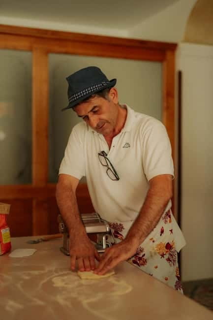 Amalfi: Tagliatelle, Mozzarella & Tiramisù Cooking Workshop - Tiramù: Layering a Classic Dessert You Can Actually Reproduce
