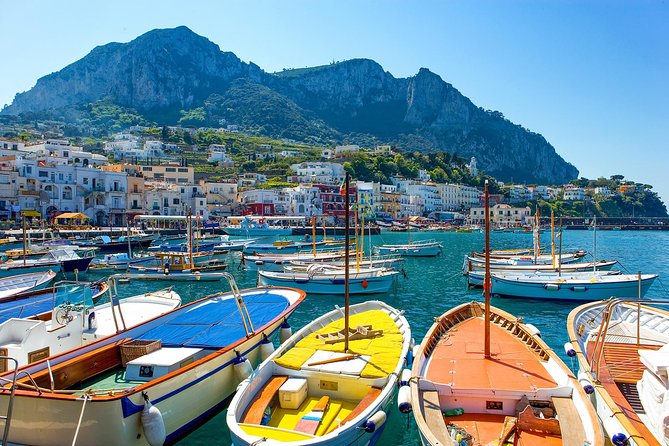 Amalfi to Capri Private Boat Tour - Lunch on your terms: seaside food, and the white wine and peaches moment