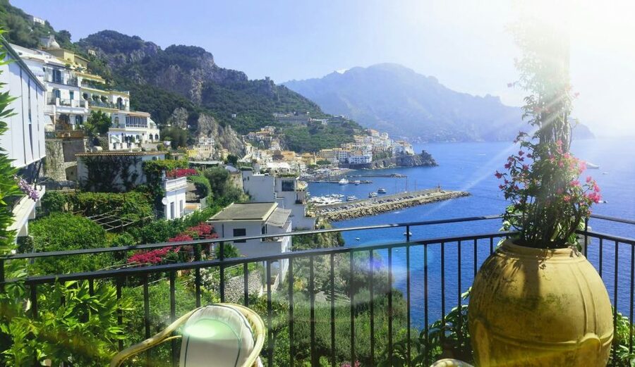 Amazing Amalfi Coast Drive from Sorrento - Positano: the picture-perfect village time you actually need