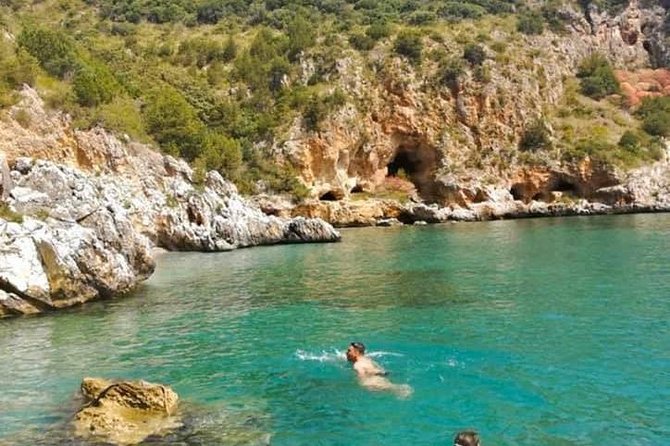 Baia Degli Infreschi - Setting off from Marina di Camerota, and why the meeting point matters