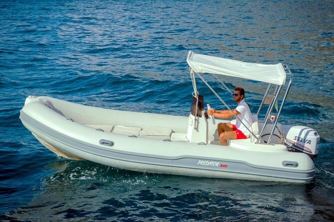 Boat and dinghy rental in Cetara on the Amalfi Coast - Snorkeling gear, towels, and ice: small inclusions that matter