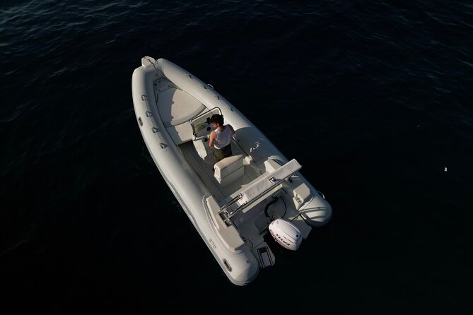 Boat rental from Marina Grande di Sorrento - 9 AM check-in to first wake behind the boat