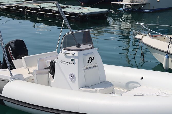 Boat rental in Salerno (rent without license) - Who This Boat Rental Is Best For