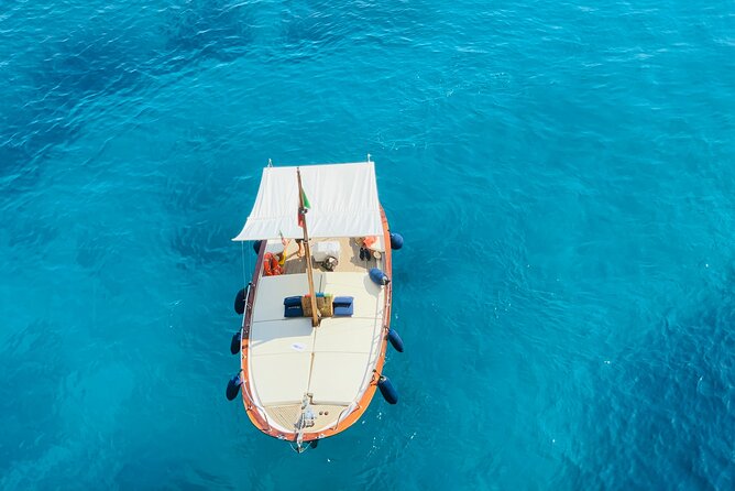 Boat Tour in Capri Italy - Bar Corallo meeting point, then a quick hop to the marina