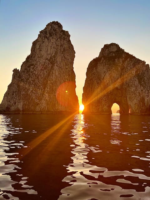 Capri: 2-hour boat tour of the caves and stacks - Capri caves only accessible by boat